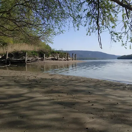 One To One * Štúrovo