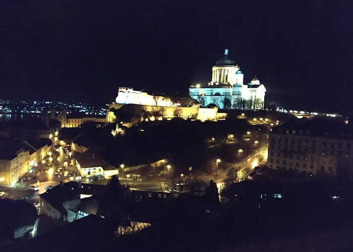 One To One Apartment Štúrovo