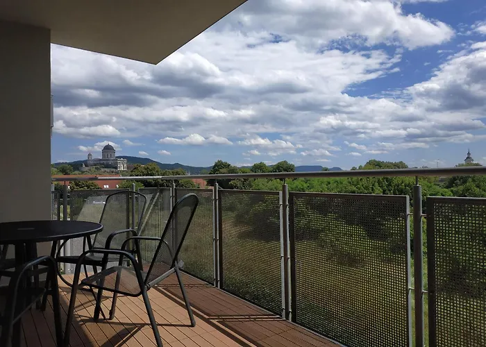 One To One Štúrovo