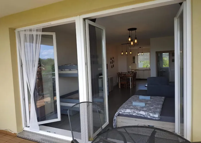 One To One Apartment Štúrovo